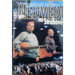 Novotný Petr - Nedvědi na Strahově